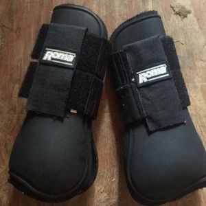 Horse open front boots